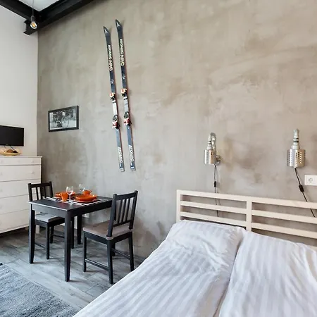 K10 B Kazinczy Apartment *