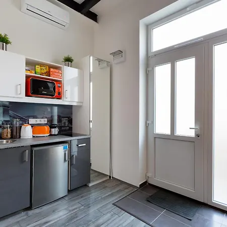 K10 B Kazinczy Apartment Apartment *