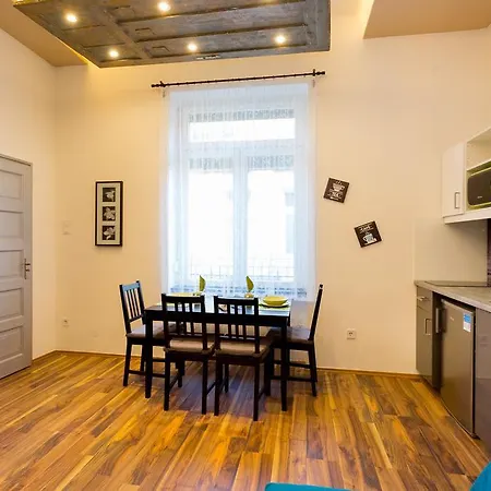 K10 B Kazinczy Apartmán
